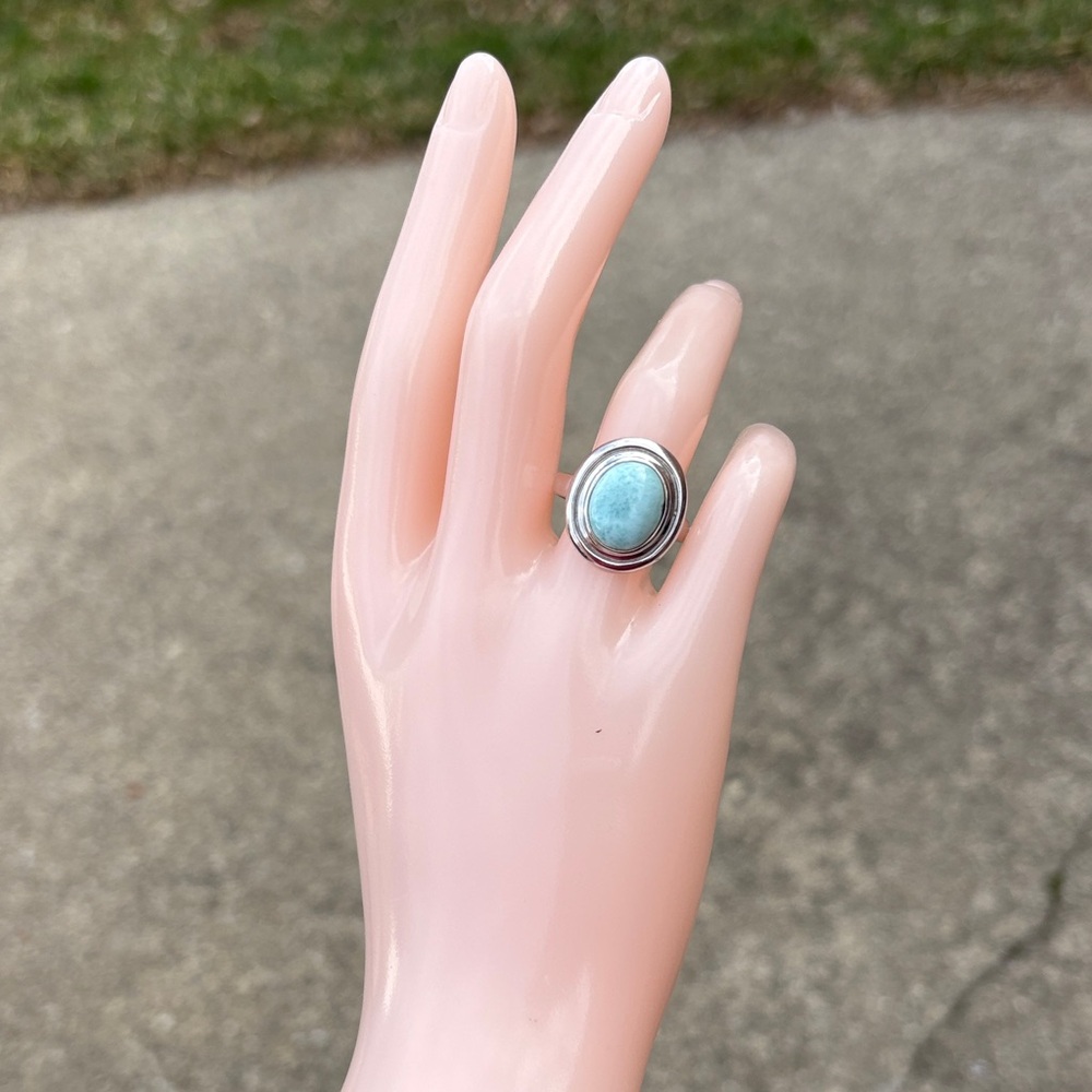 Sterling Silver Oval Larimar Ring Size 8 Modern Minimalist Cabochon Light Blue - Picture 7 of 11